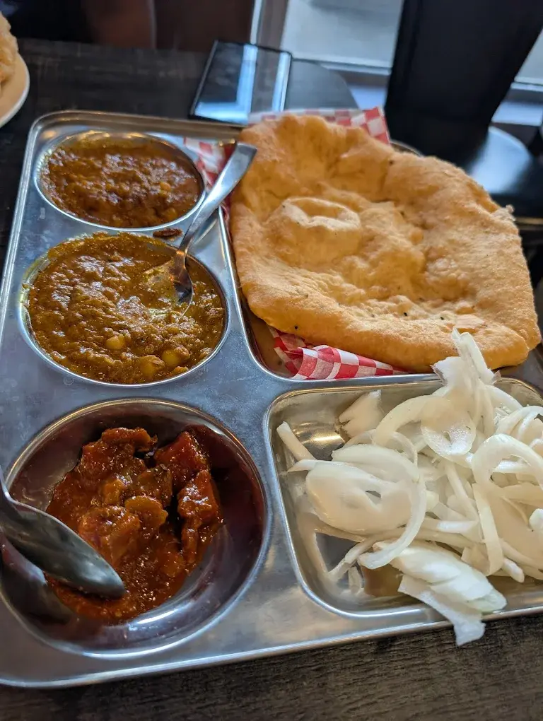 Indian Spoon Restaurant authentic Indian curry dishes Calgary